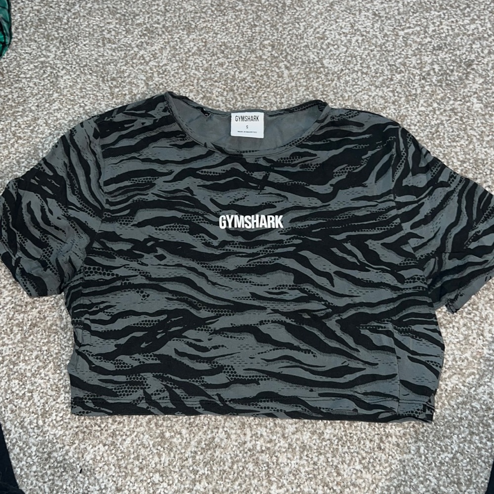 GYMSHARK CROP TOP SIZE SMALL - Picture 1 of 3